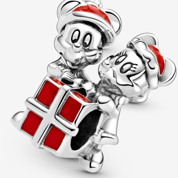 Brand New Pandora x Disney Mickey Mouse and Minnie Mouse Present Charm NWOT - Picture 2 of 16